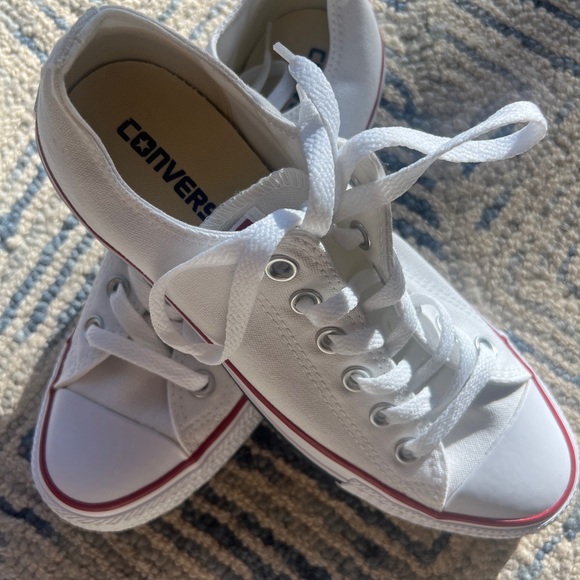 NWOT Unisex white Converse All Star Chuck Taylor sz 39 - Picture 5 of 8